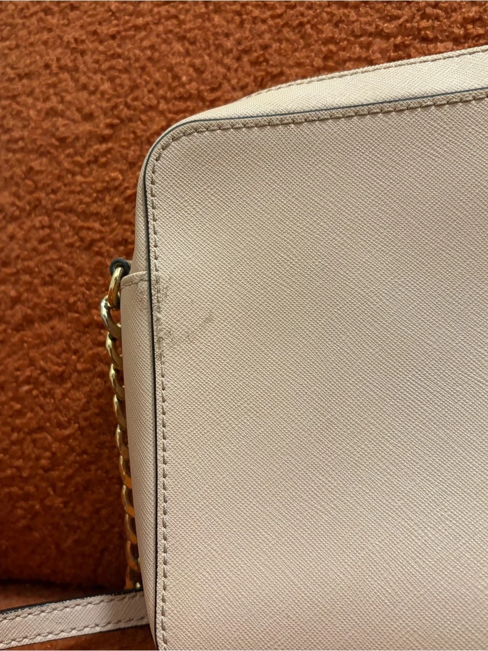 Michael Kors Jet Set Powder Pink Saffiano Crossbody with Gold Chain Detail